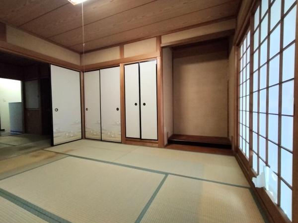 京都市右京区鳴滝川西町の中古一戸建て
