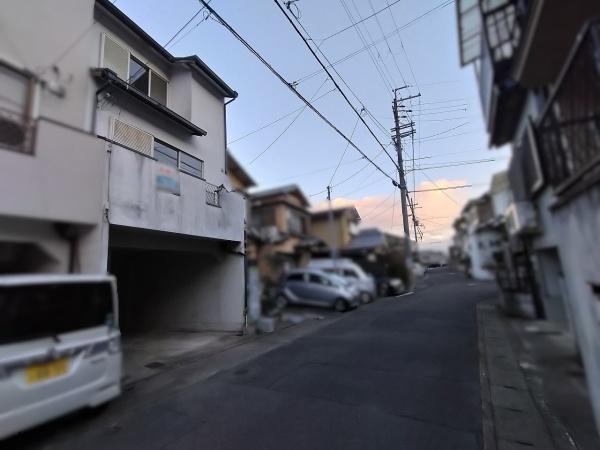 京都市右京区鳴滝川西町の中古一戸建て