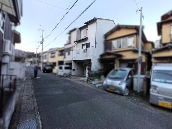 京都市右京区鳴滝川西町の中古一戸建て