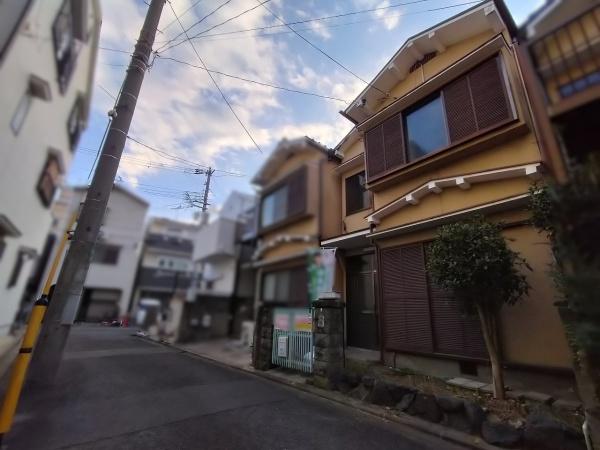 京都市右京区山ノ内西裏町の中古一戸建て