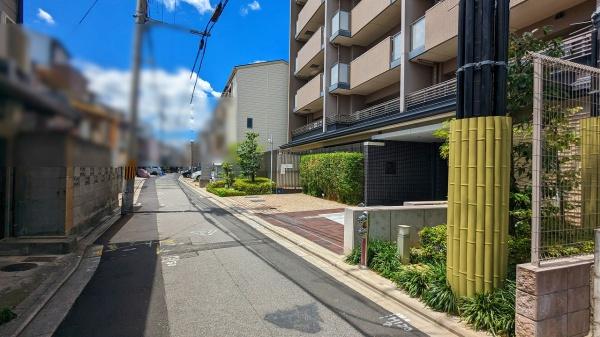 サンメゾン京都二条月光町ゲート