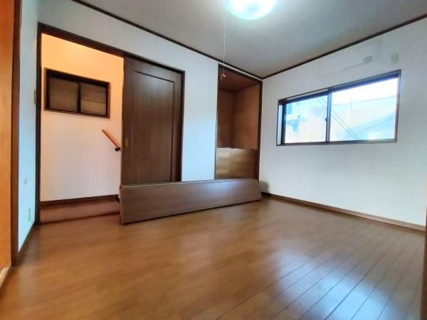 京都市右京区西京極畑田町の中古一戸建て