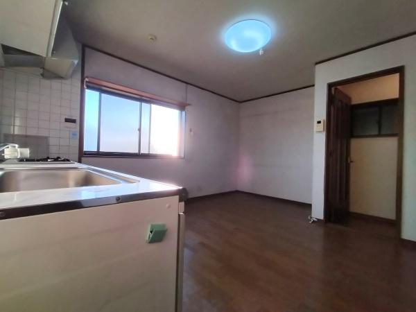 京都市右京区西京極畑田町　中古戸建