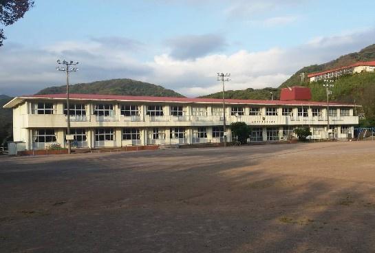 賀茂郡南伊豆町下賀茂の土地(南伊豆町立南中小学校)