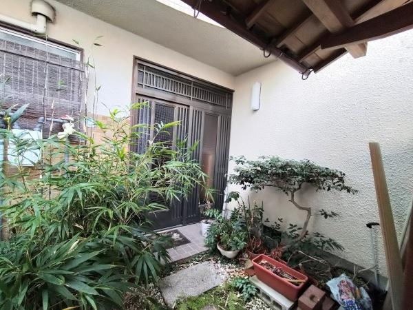 京都市右京区太秦御所ノ内町の中古一戸建て