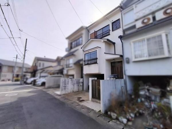 京都市右京区嵯峨広沢池下町の中古一戸建て