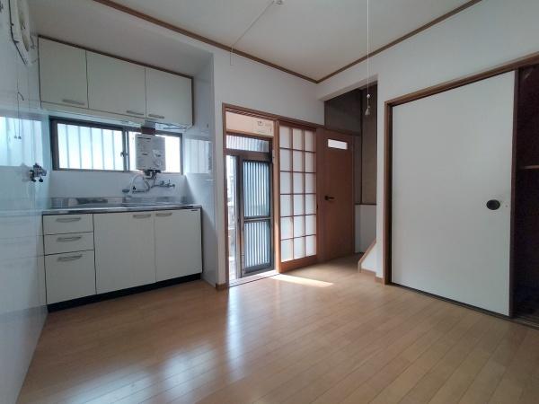 京都市右京区太秦百合ケ本町　中古戸建