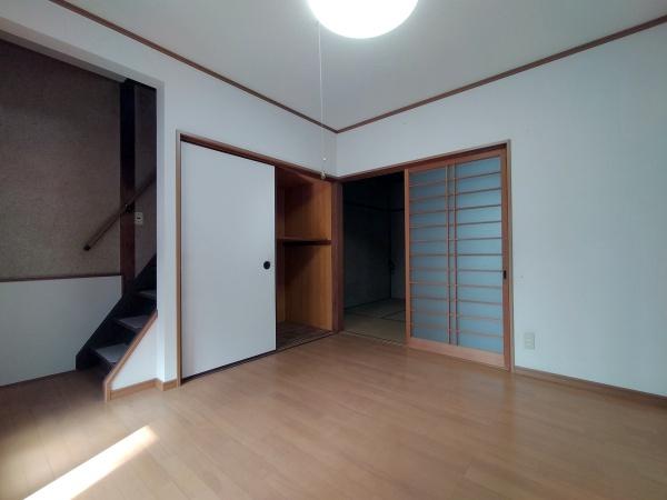 京都市右京区太秦百合ケ本町　中古戸建
