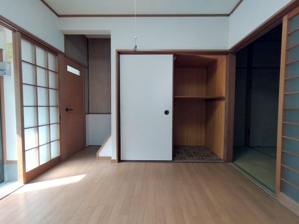 京都市右京区太秦百合ケ本町　中古戸建