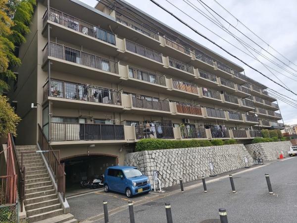 桃山ガーデンハイツ