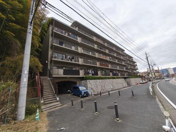 桃山ガーデンハイツ