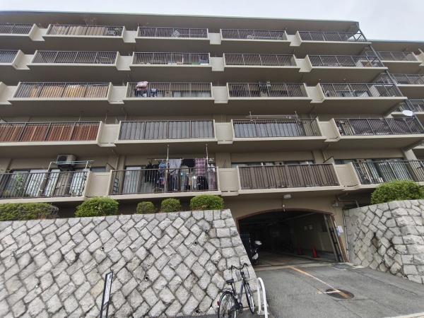 桃山ガーデンハイツ