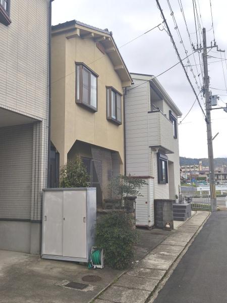 京都市山科区西野山射庭ノ上町の中古一戸建て