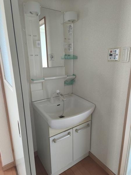 京都市伏見区深草瓦町の中古一戸建て