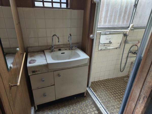 京都市山科区日ノ岡夷谷町の中古一戸建て