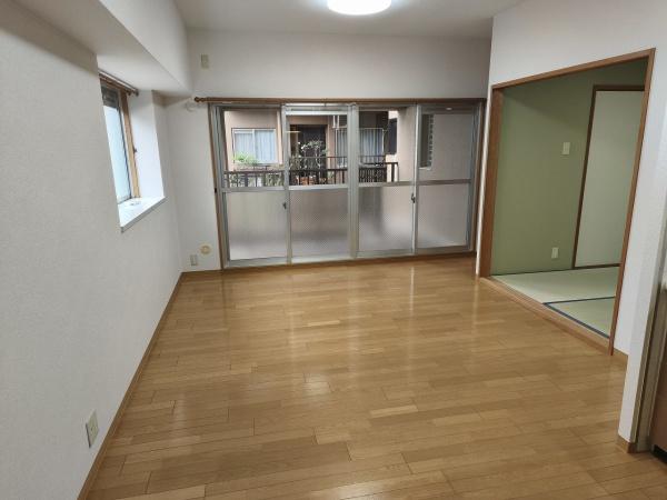 グローバル嵯峨