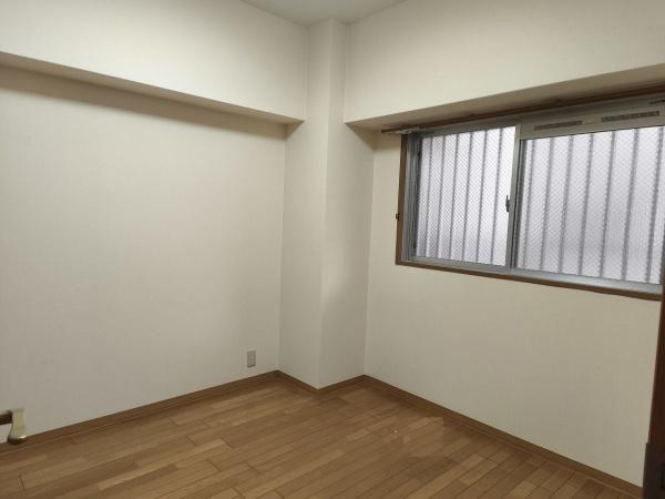 グローバル嵯峨(洋室)