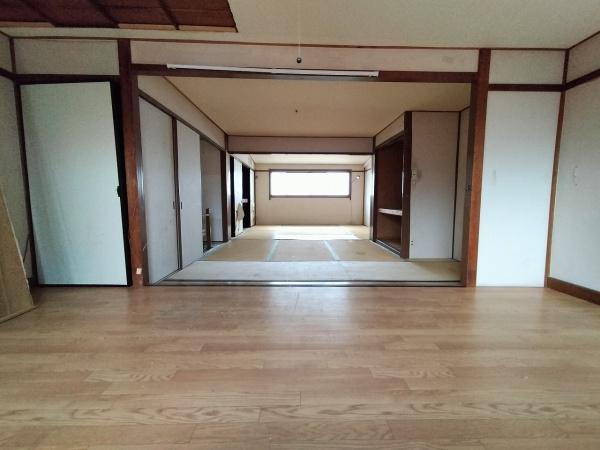 京都市右京区龍安寺西ノ川町　中古テラスハウス
