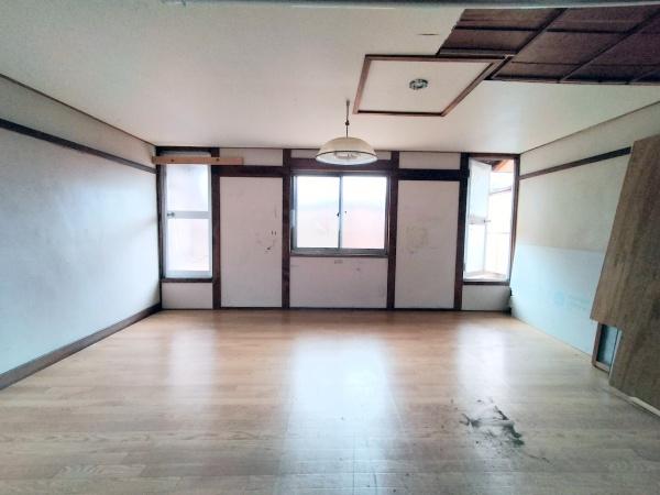 京都市右京区龍安寺西ノ川町　中古テラスハウス