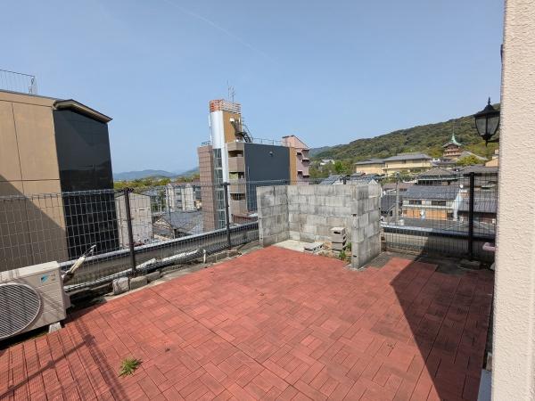 京都市東山区月見町　ビル