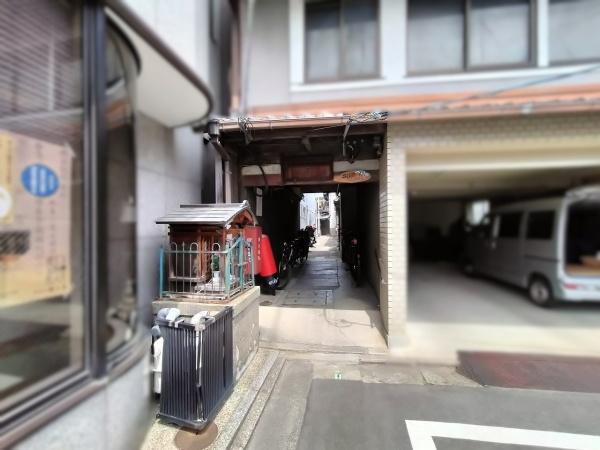 京都市東山区古門前通大和大路東入３丁目古西町の中古一戸建て
