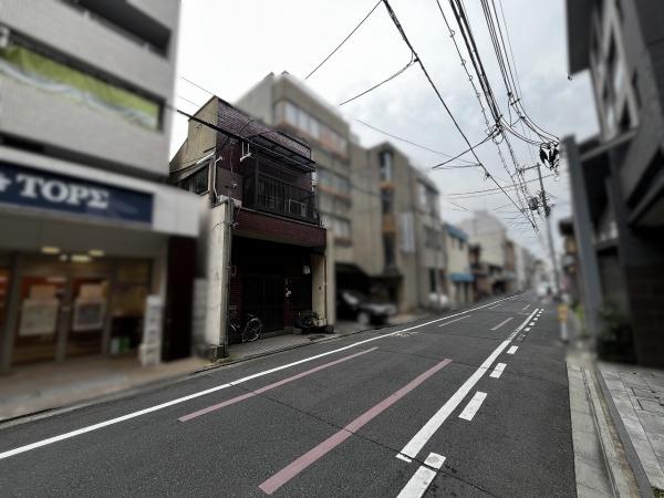 京都市中京区堺町通二条下る杉屋町の土地