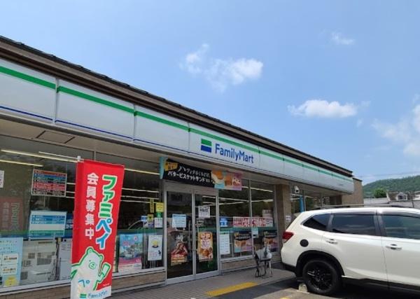京都市北区紫竹北栗栖町の土地(ファミリーマート北山栗栖町店)
