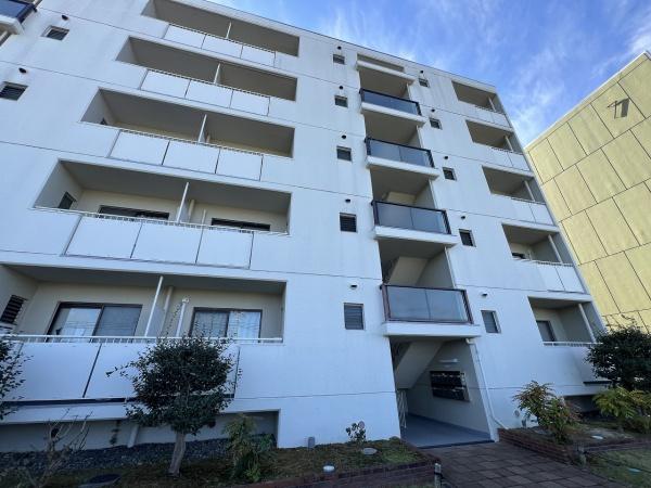嵐山ロイアルハイツ第6号棟
