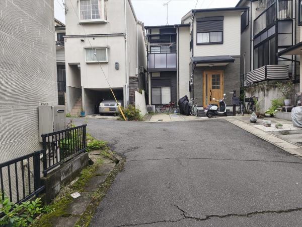 京都市山科区西野山中鳥井町の土地