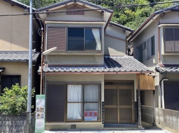 京都市右京区鳴滝藤ノ木町　中古戸建