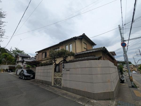 京都市右京区鳴滝松本町の中古一戸建て