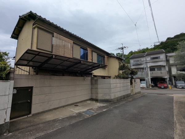 京都市右京区鳴滝松本町の中古一戸建て