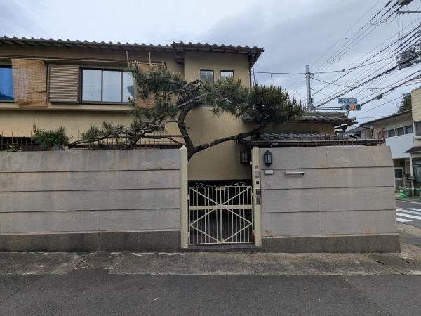 京都市右京区鳴滝松本町の中古一戸建て