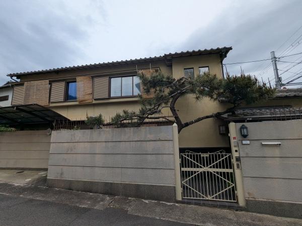 京都市右京区鳴滝松本町の中古一戸建て