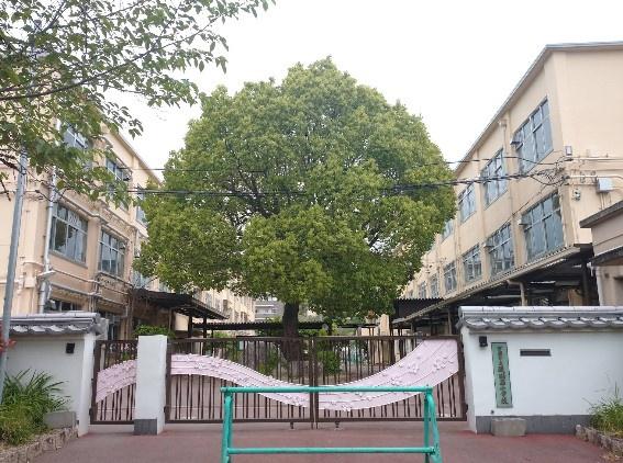 醍醐上ノ山団地A3棟(京都市立醍醐西小学校)