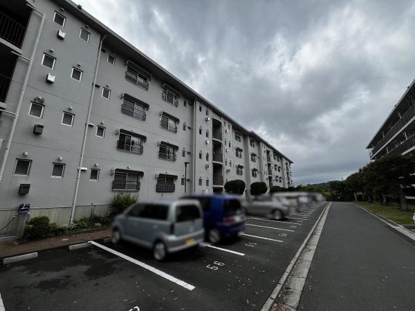 醍醐上ノ山団地A3棟
