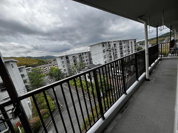 醍醐上ノ山団地A3棟