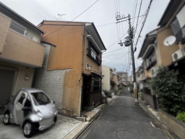京都市中京区西ノ京伯楽町の土地