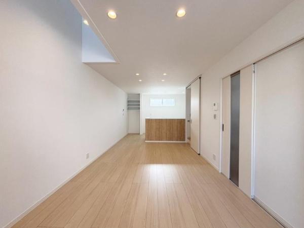 京都市右京区太秦森ケ西町　1号地　新築戸建