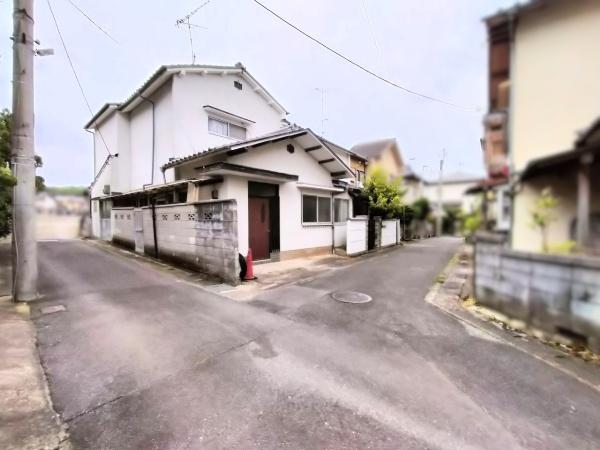 京都市右京区嵯峨広沢北下馬野町の土地