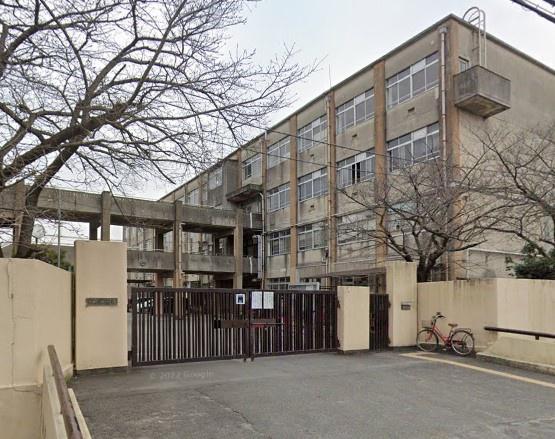 京都市伏見区久我御旅町の中古一戸建て(京都市立神川中学校)