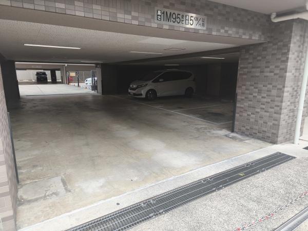 ファミール西院