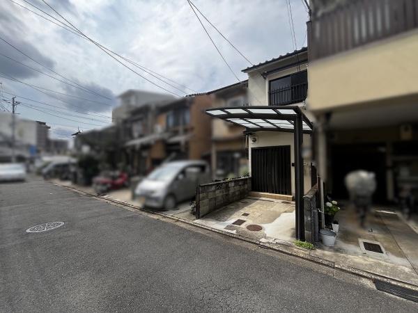 京都市右京区西京極下沢町の中古一戸建て
