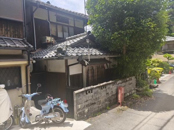京都市山科区日ノ岡夷谷町　古家付売土地