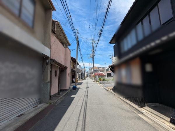 京都市上京区中筋通浄福寺西入中宮町の土地