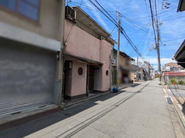 京都市上京区中筋通浄福寺西入中宮町の土地