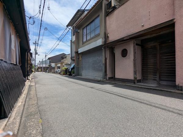 京都市上京区中筋通浄福寺西入中宮町の土地