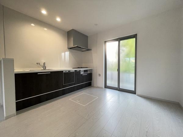 京都市右京区花園艮北町　3号地　新築戸建