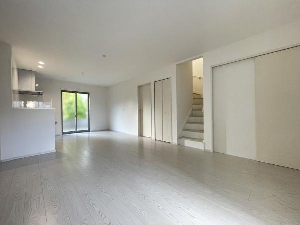 京都市右京区花園艮北町　3号地　新築戸建