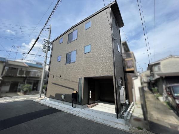 京都市右京区西京極堤下町　新築戸建